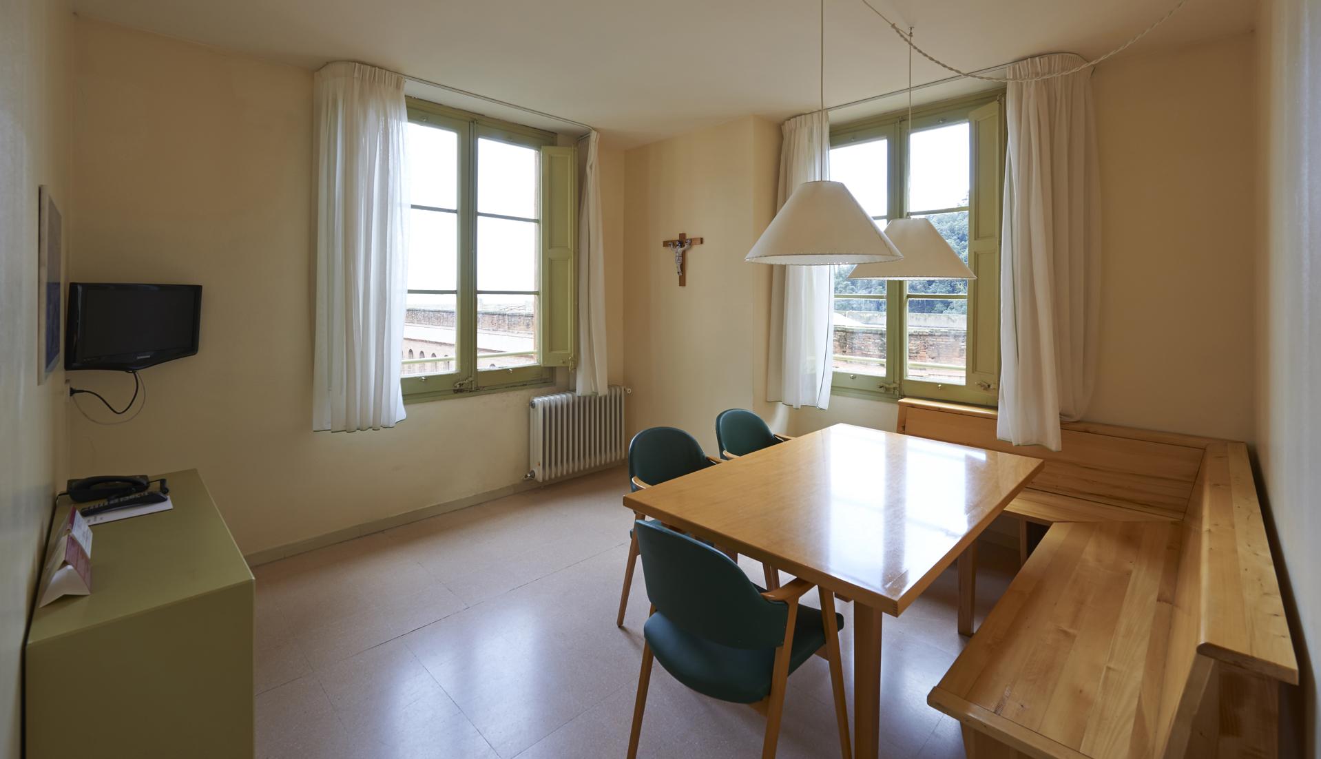 Apartamentos Montserrat Abat Marcet Bagian luar foto